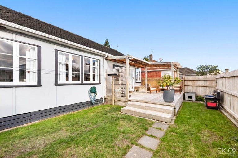 Photo of property in 11b Petherick Street, Taita, Lower Hutt, 5011