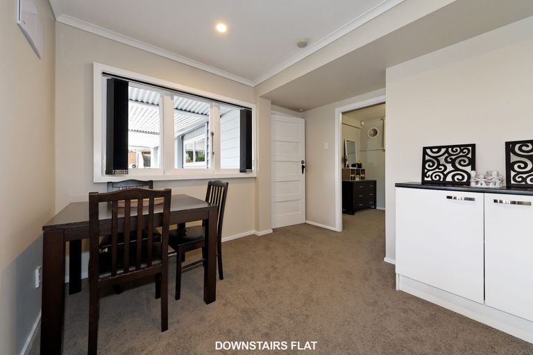 Photo of property in 19 Kohu Road, Titirangi, Auckland, 0604