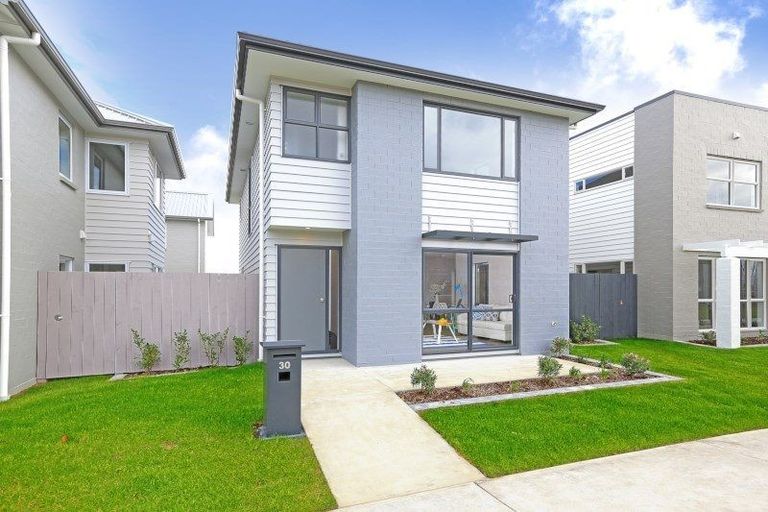 Photo of property in 45 Treestump Road, Takanini, 2112