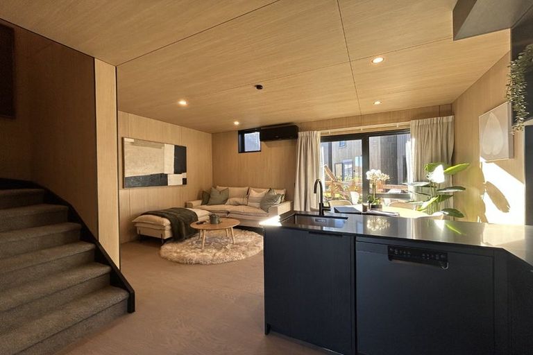 Photo of property in 6 Hall Street, Frankton, 9300