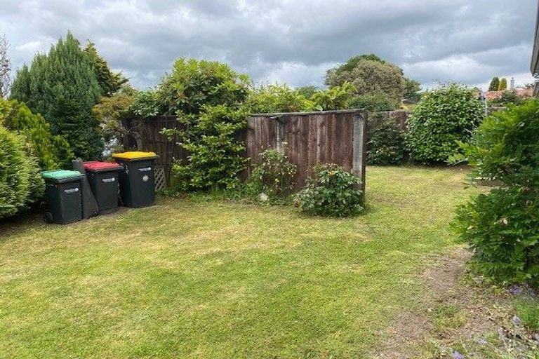 Photo of property in 7 Rhyl Place, Bryndwr, Christchurch, 8053
