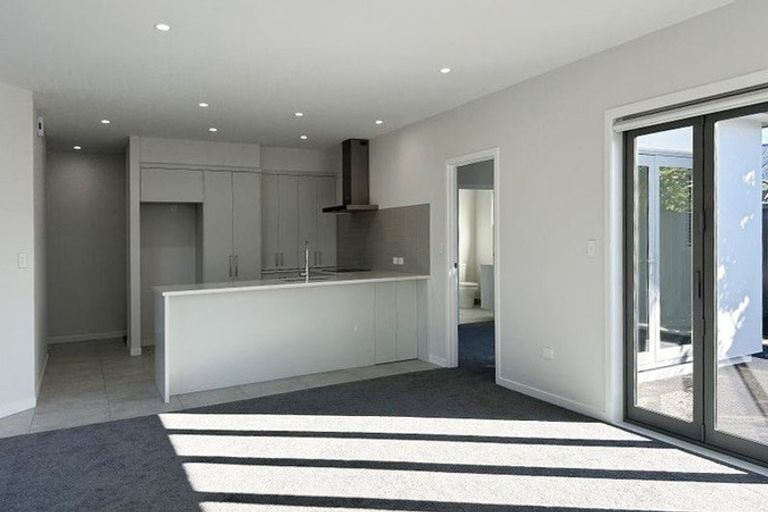 Photo of property in 17 George Yee Place, Taradale, 4112