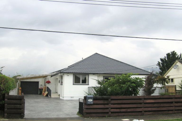 Photo of property in 13 Mccurdy Street, Elderslea, Upper Hutt, 5018