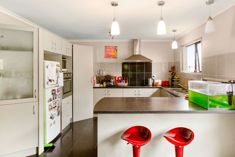 Photo of property in 39 Jellicoe Avenue, Tuakau, 2121