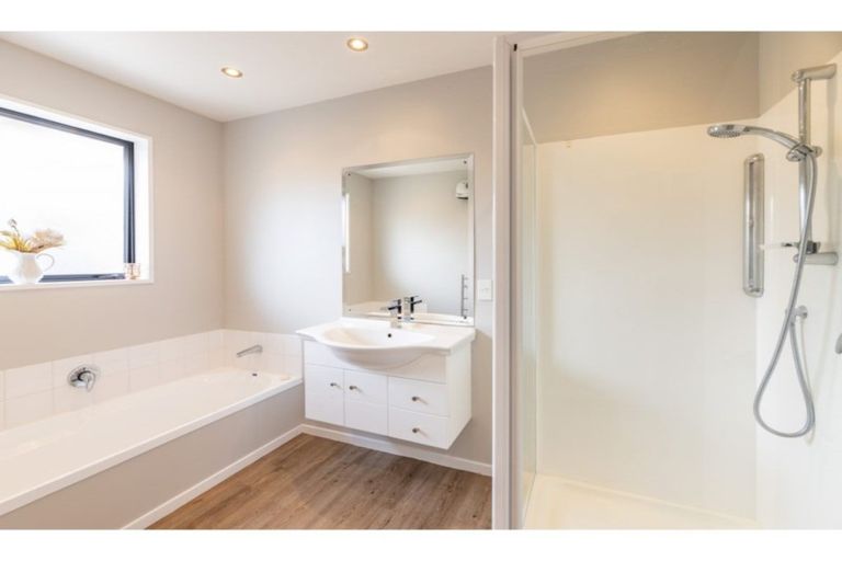 Photo of property in 26 Rochester Crescent, Rolleston, 7614