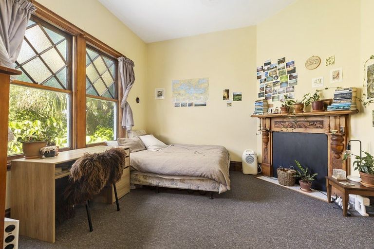 Photo of property in 17 Boundary Road, Kelburn, Wellington, 6012