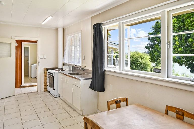 Photo of property in 222 Great South Road, Huntly, 3700