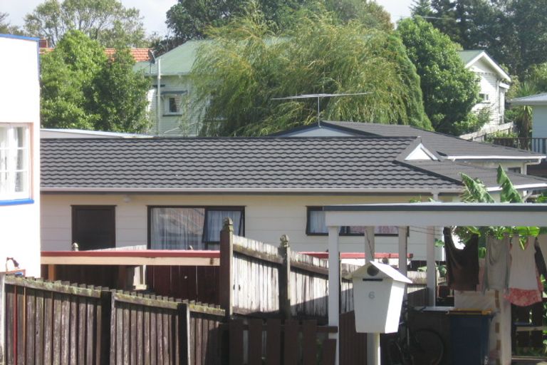 Photo of property in 4 Pine Street, New Lynn, Auckland, 0600
