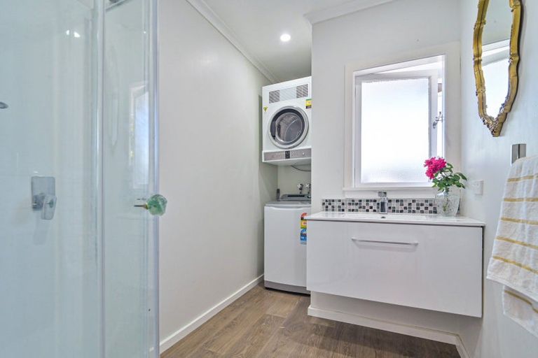 Photo of property in 1/204a Park Road South, Akina, Hastings, 4122