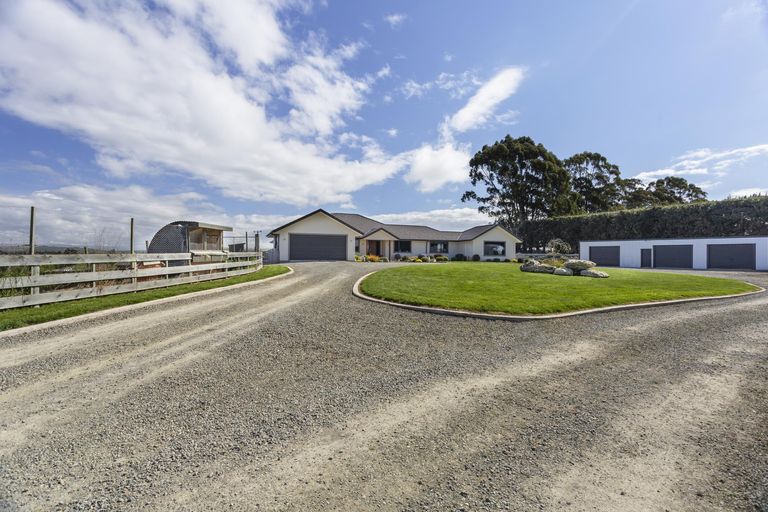 Photo of property in 40 Devils Bridge Road, Weston, Oamaru, 9492