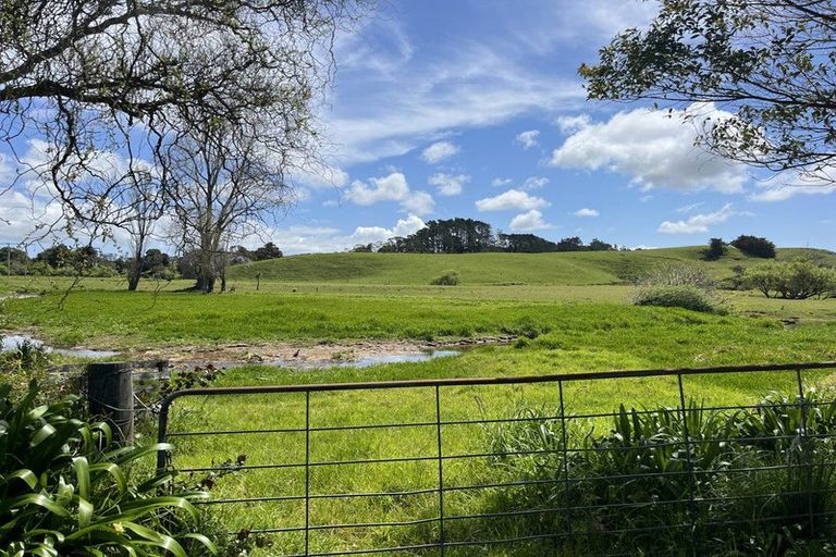 Photo of property in 317 Fairburn Road, Kaitaia, 0482