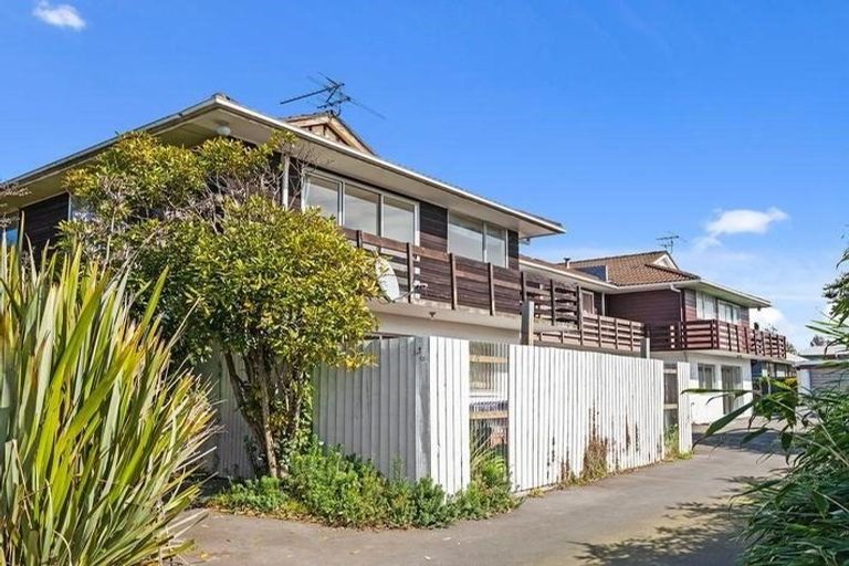 Photo of property in 2/93 Geraldine Street, Edgeware, Christchurch, 8013