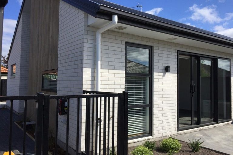 Photo of property in 5/59 Waimairi Road, Upper Riccarton, Christchurch, 8041