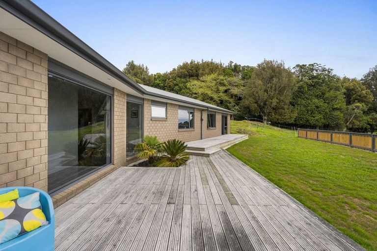 Photo of property in 130 Hurworth Road, Hurworth, New Plymouth, 4371