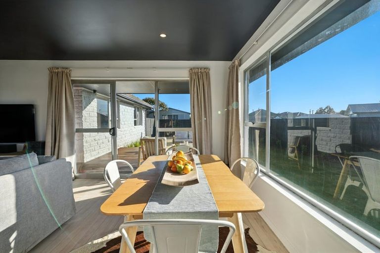 Photo of property in 6 Philomel Street, North New Brighton, Christchurch, 8083
