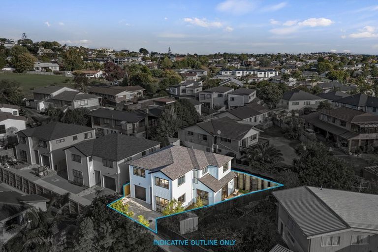 Photo of property in 10 Colum Place, Bucklands Beach, Auckland, 2014