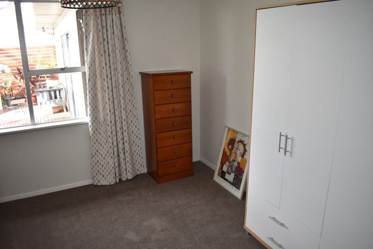 Photo of property in 54 Brougham Street, Westport, 7825