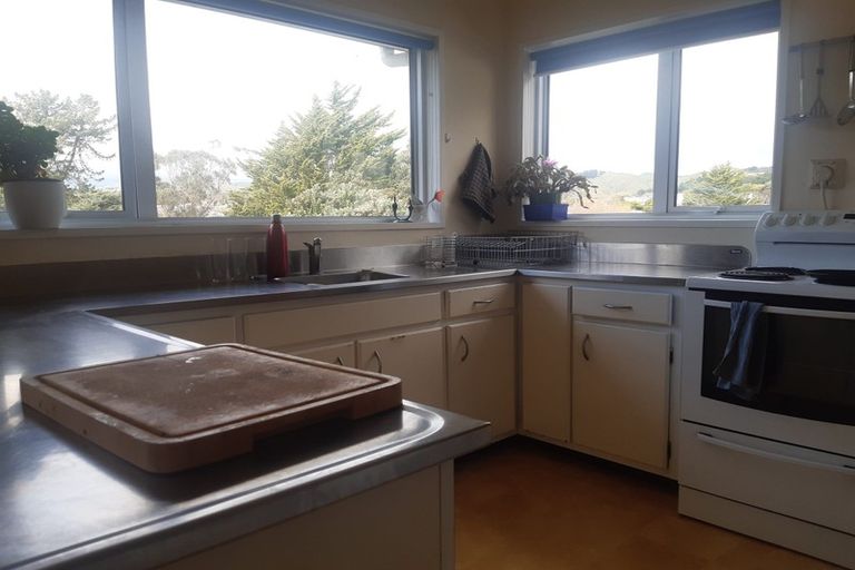 Photo of property in 60 Spinnaker Drive, Whitby, Porirua, 5024