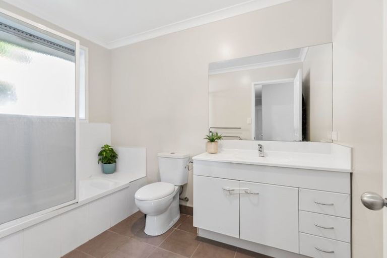 Photo of property in 6 Blossom Grove, Papamoa Beach, Papamoa, 3118