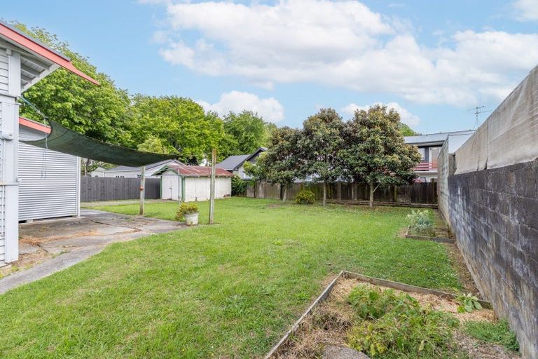 Photo of property in 19 Piako Road, Claudelands, Hamilton, 3214