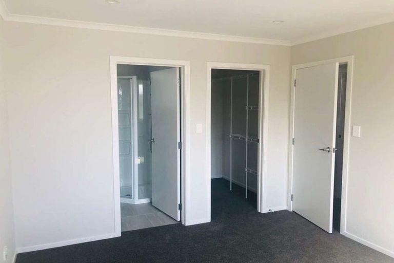 Photo of property in 4c Croydon Road, New Lynn, Auckland, 0600