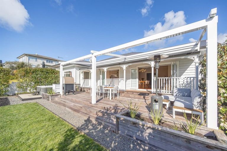 Photo of property in 20 Crabb Fields Lane, Riverhead, 0820