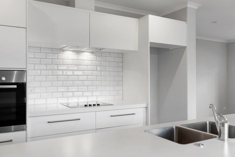 Photo of property in 185 Lakes Boulevard, Pyes Pa, Tauranga, 3112