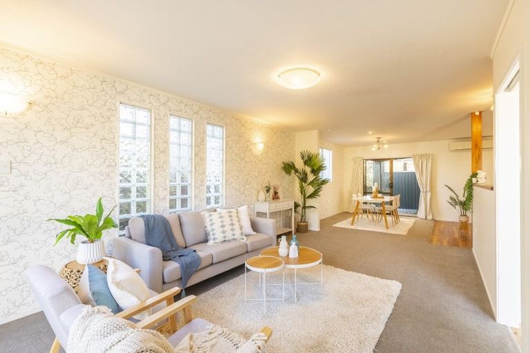 Photo of property in 45 Gray Avenue, Paraparaumu Beach, Paraparaumu, 5032