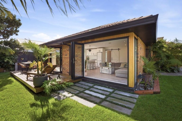 Photo of property in 5 Tui Street, Mount Maunganui, 3116