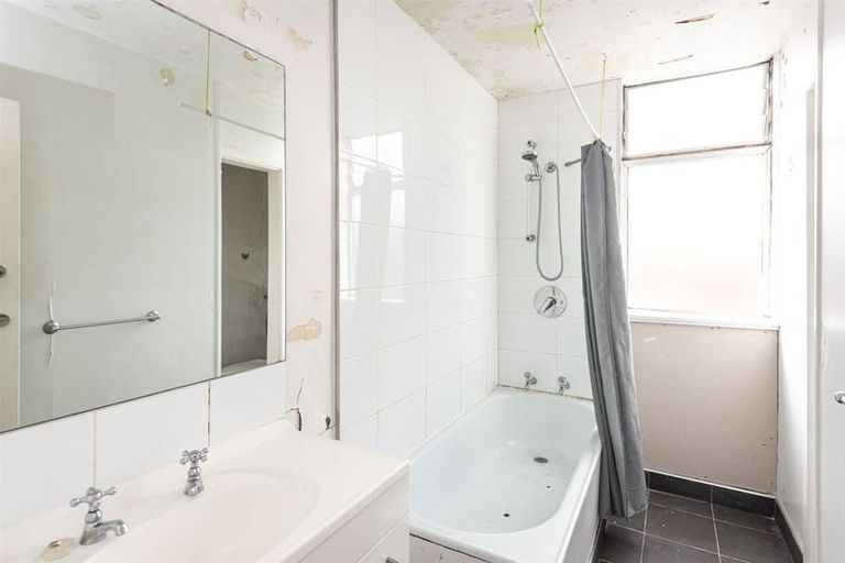 Photo of property in 258 Edgeware Road, Edgeware, Christchurch, 8013