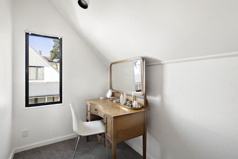 Photo of property in 14u8 Harriett Street, Thorndon, Wellington, 6011