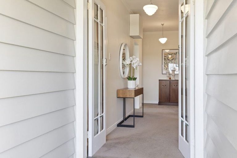 Photo of property in 38 Prospect Terrace, Pukekohe, 2120