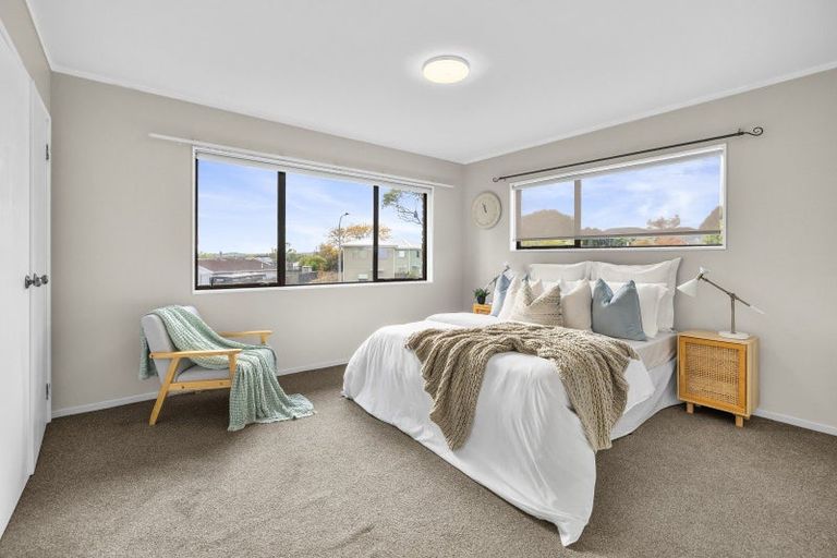 Photo of property in 2 Bronte Place, Owhata, Rotorua, 3010
