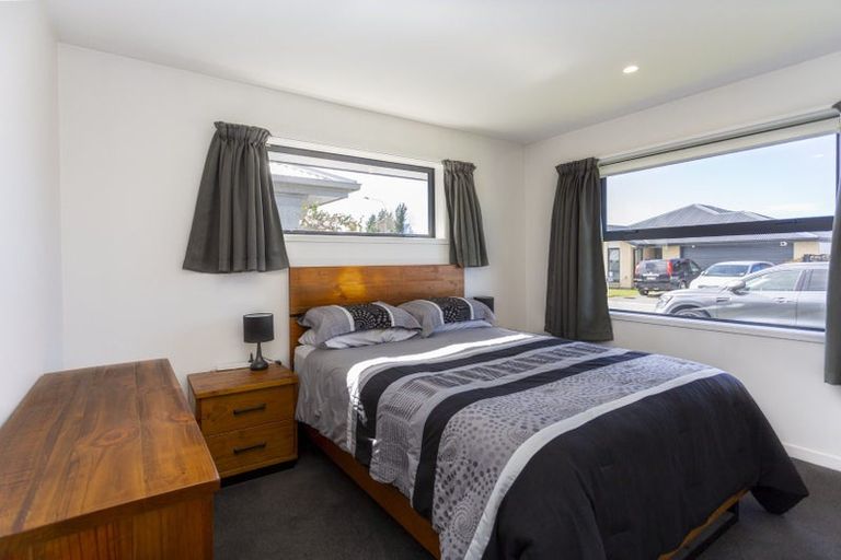 Photo of property in 15 Booth Way, Belfast, Christchurch, 8051