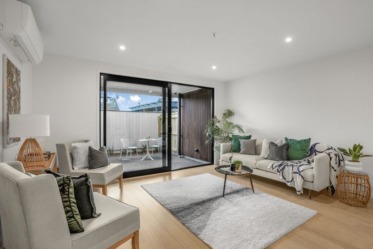 Photo of property in 11/200 Knights Road, Hutt Central, Lower Hutt, 5011