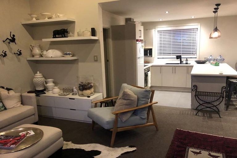 Photo of property in 2/42 Gordon Avenue, St Albans, Christchurch, 8014