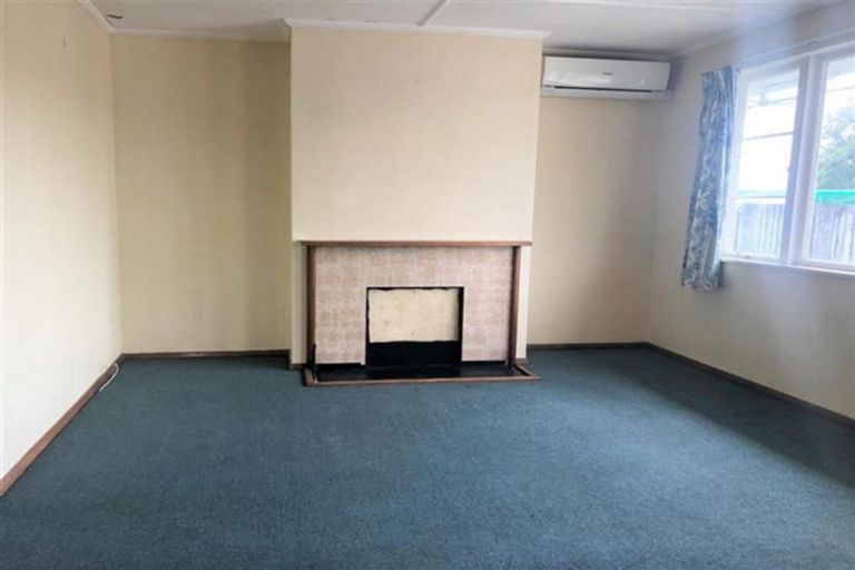 Photo of property in 12a/1 Walsh Road, Westown, New Plymouth, 4310