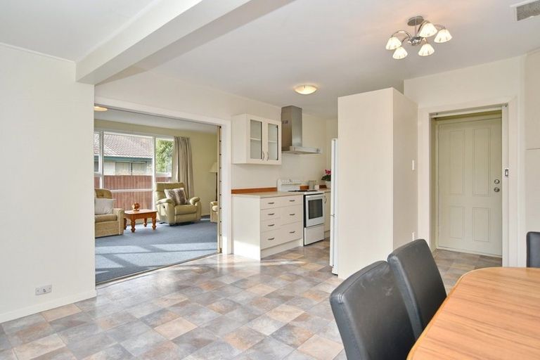 Photo of property in 115 Oakhampton Street, Hornby, Christchurch, 8042
