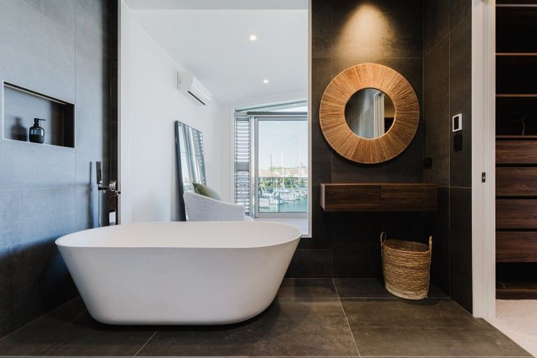 Photo of property in 581a Laurie Southwick Parade, Gulf Harbour, Whangaparaoa, 0930