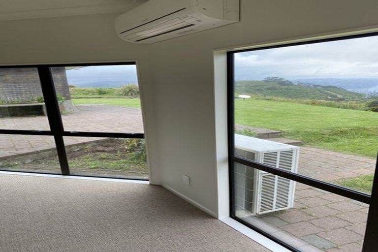 Photo of property in 82 Southernthread Road, Brooklyn, Wellington, 6021