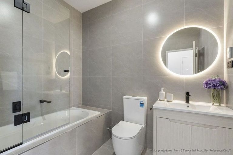 Photo of property in 10 Taukahiwi Road, Pukekohe, 2120