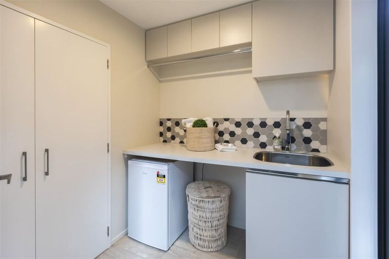 Photo of property in 7 Wood Lane, Fendalton, Christchurch, 8014