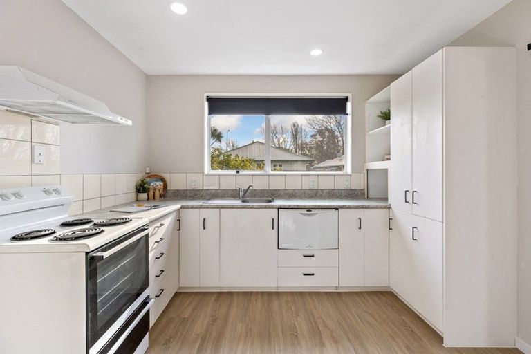 Photo of property in 1/176 Riverlaw Terrace, Saint Martins, Christchurch, 8022