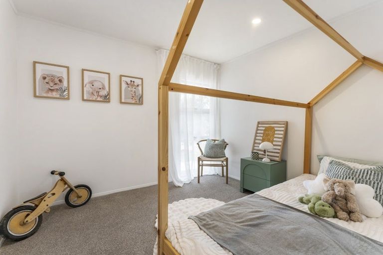 Photo of property in 23a Mack Place, Red Hill, Papakura, 2110