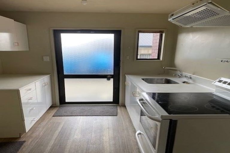 Photo of property in 4/88 Barbour Street, Waltham, Christchurch, 8011