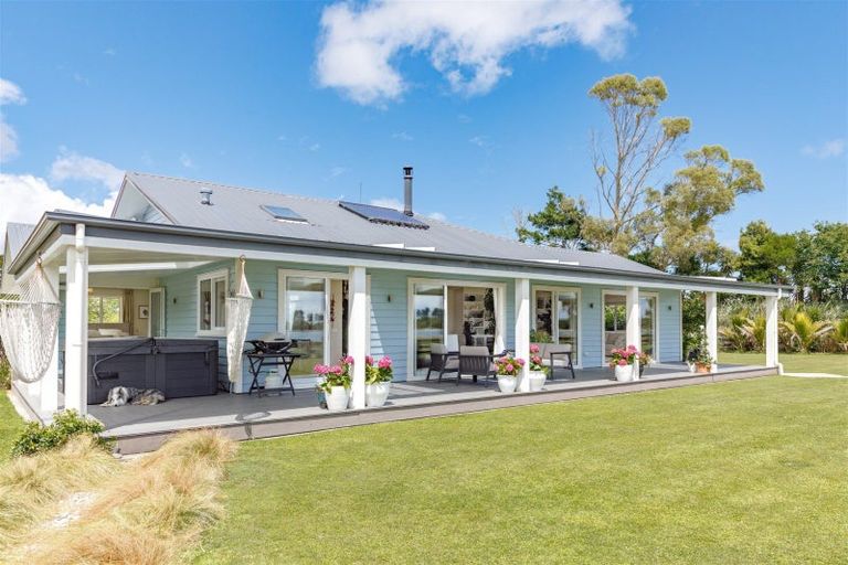 Photo of property in 134 Snodgrass Road, Westport, 7892