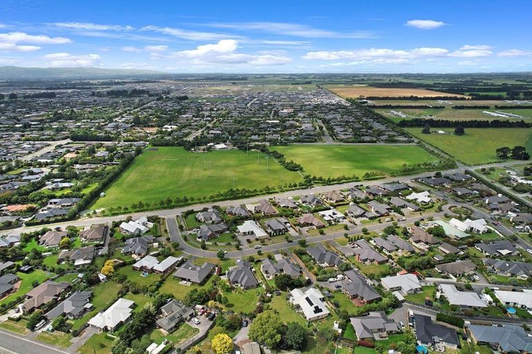 Photo of property in 8 Melville Crescent, Rolleston, 7614