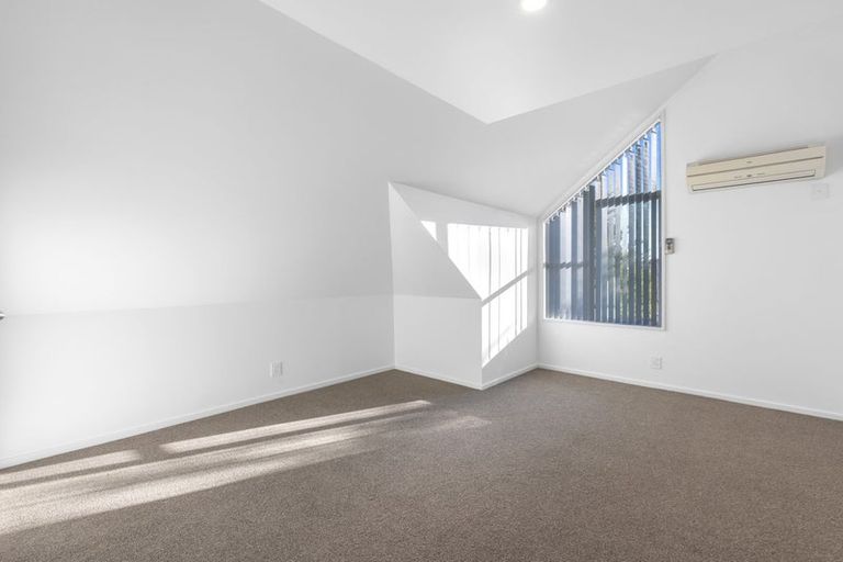 Photo of property in 7 Rosella Street, Broomfield, Christchurch, 8042