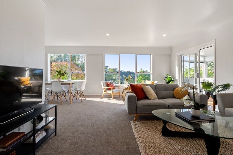 Photo of property in 2 John Sims Drive, Broadmeadows, Wellington, 6035