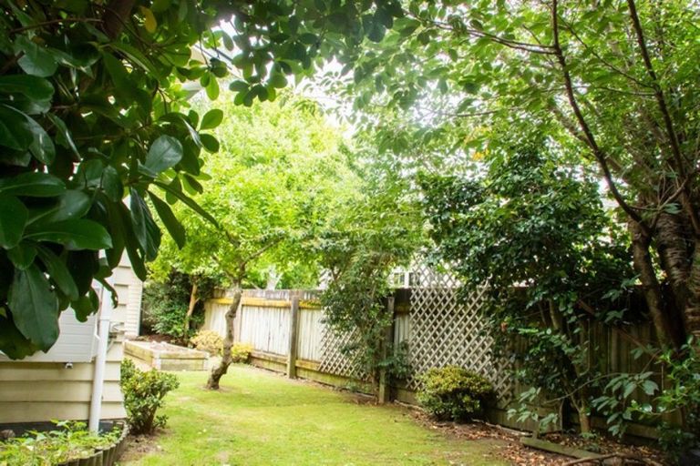 Photo of property in 24 Rainforth Street, Roslyn, Palmerston North, 4414
